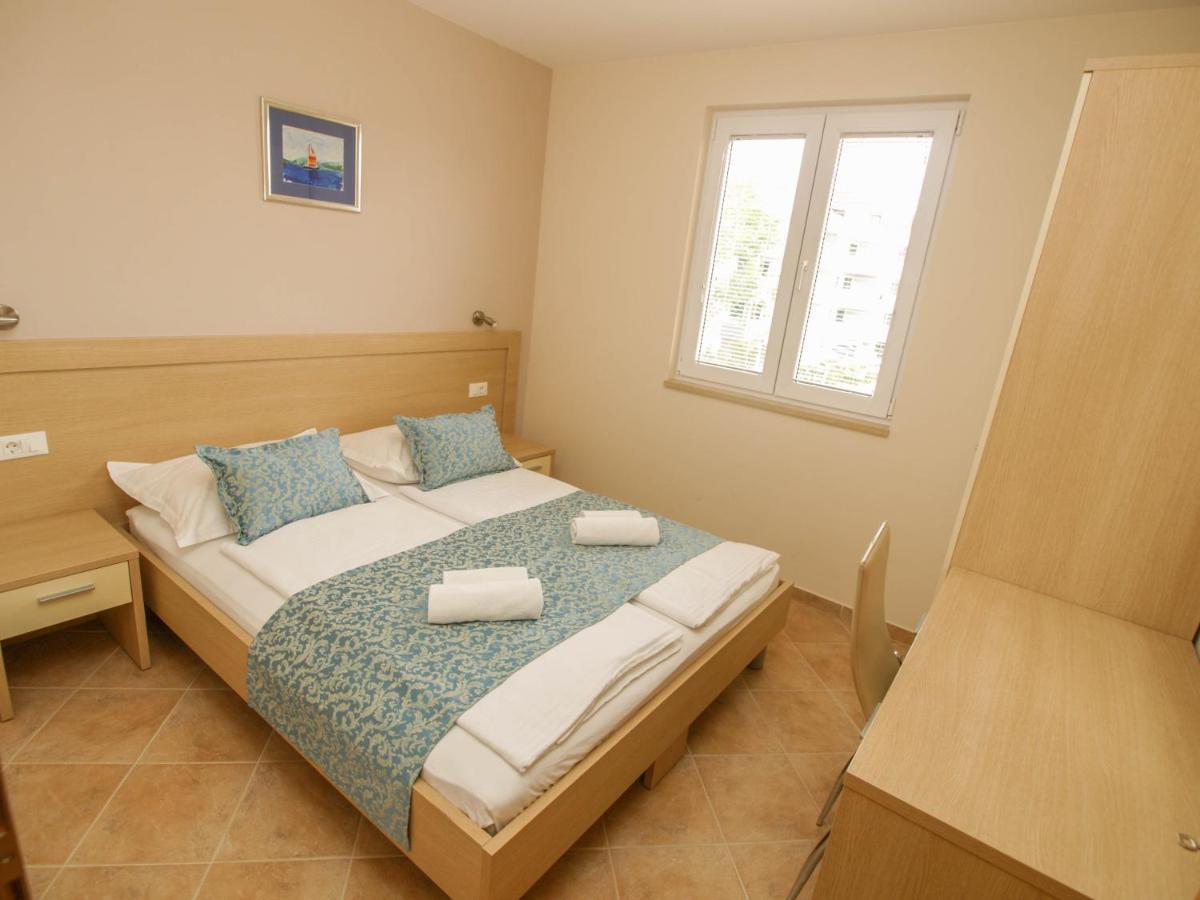 Apartments Villa Bondi Makarska Eksteriør bilde